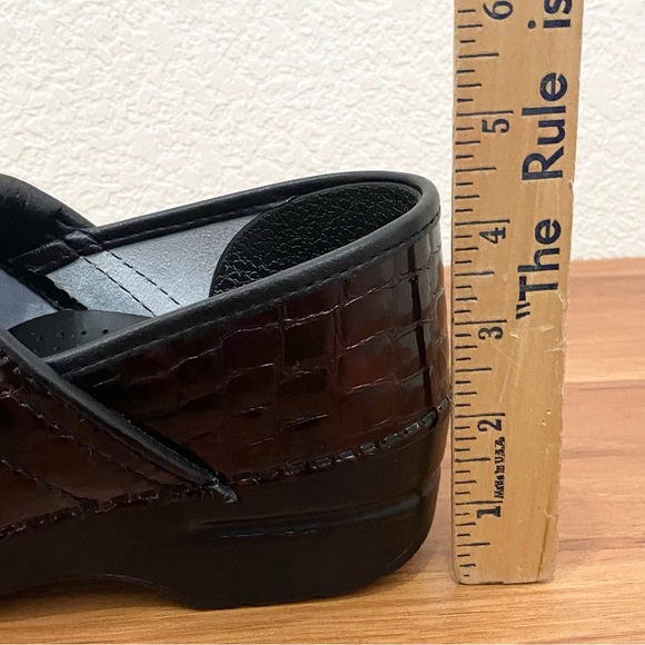 DANSKO Professional Clogs Brown Croc Patent Leather Nurse Shoes Size 38 7.5-8 US - Picture 12 of 16